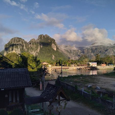 Bungalows Le Jardin Vangvieng Vang Vieng Esterno foto