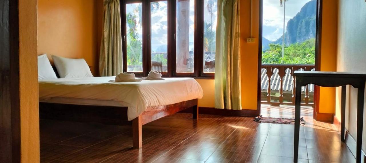 Bungalows Le Jardin Vangvieng Vang Vieng Esterno foto