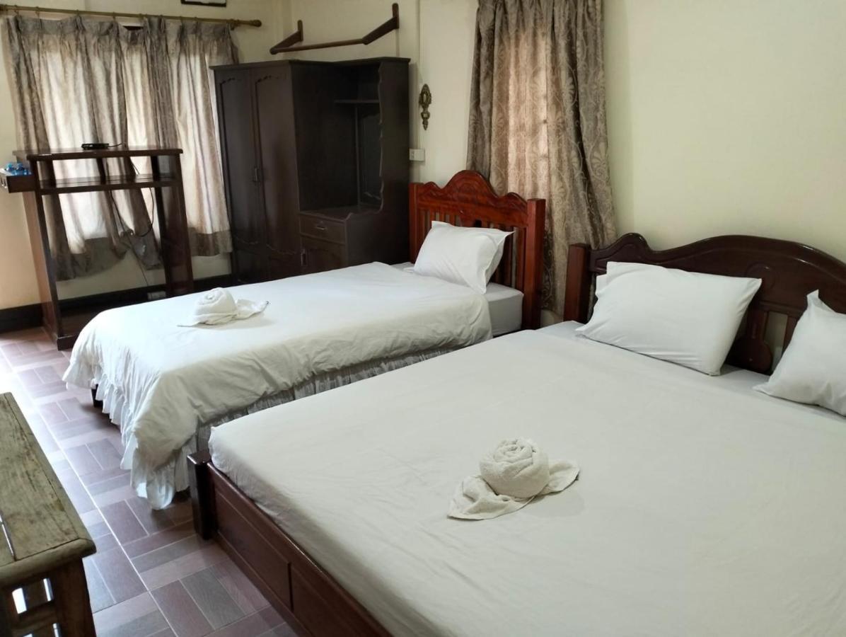 Bungalows Le Jardin Vangvieng Vang Vieng Esterno foto