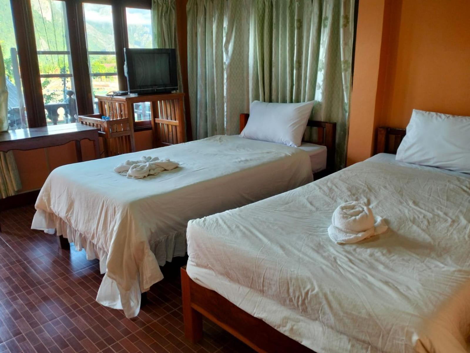 Bungalows Le Jardin Vangvieng Vang Vieng Esterno foto