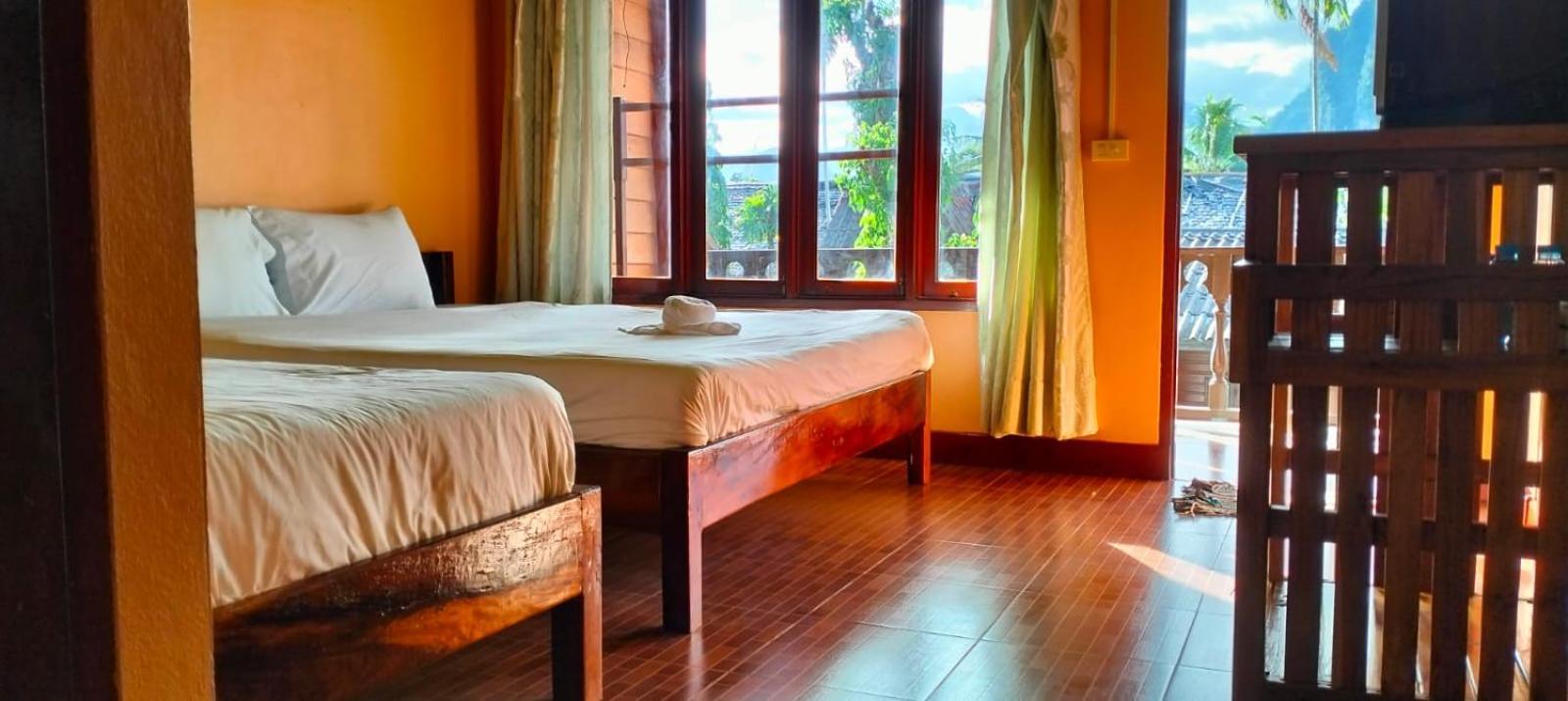 Bungalows Le Jardin Vangvieng Vang Vieng Esterno foto