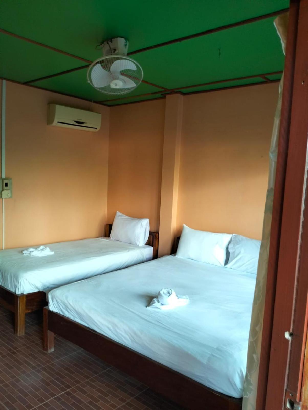 Bungalows Le Jardin Vangvieng Vang Vieng Esterno foto